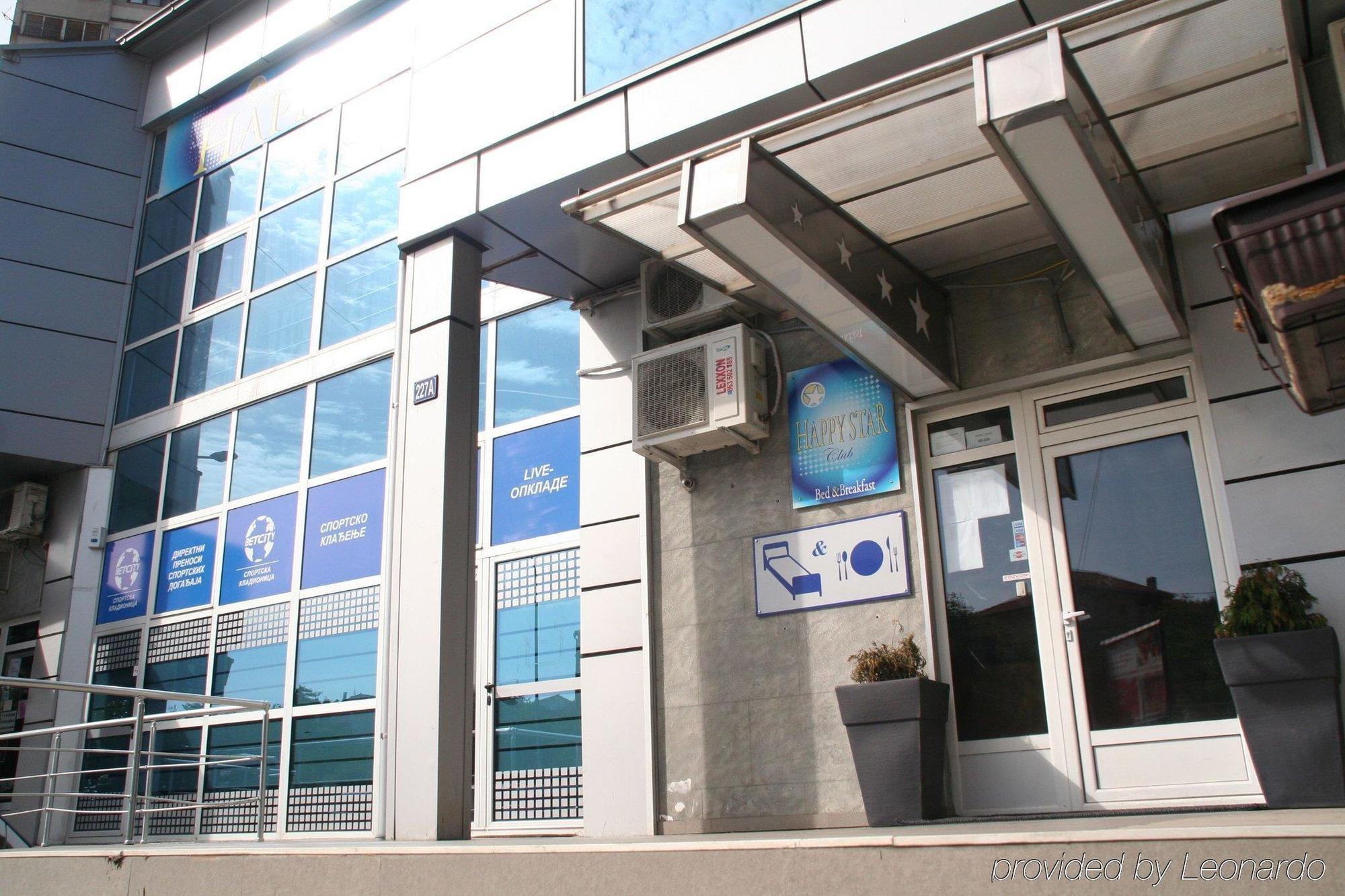 Hotel Happy Star Club Belgrado Exterior foto