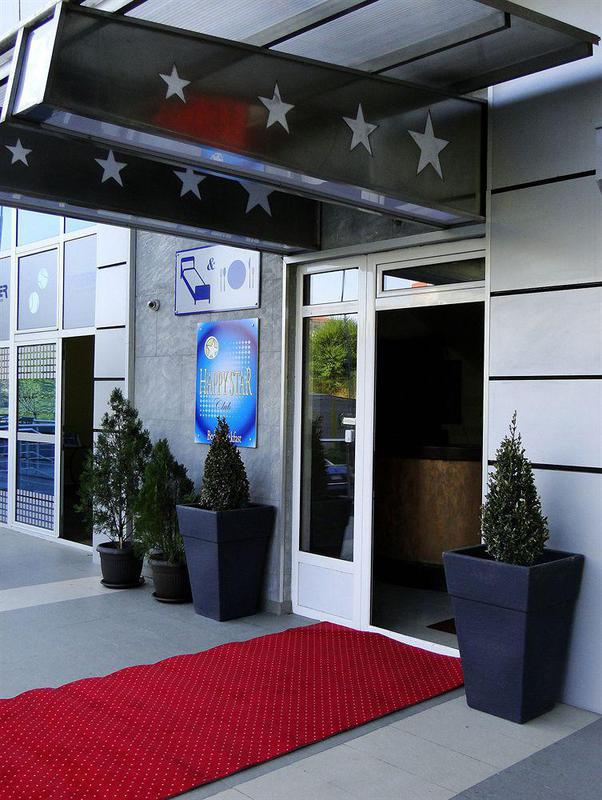 Hotel Happy Star Club Belgrado Exterior foto